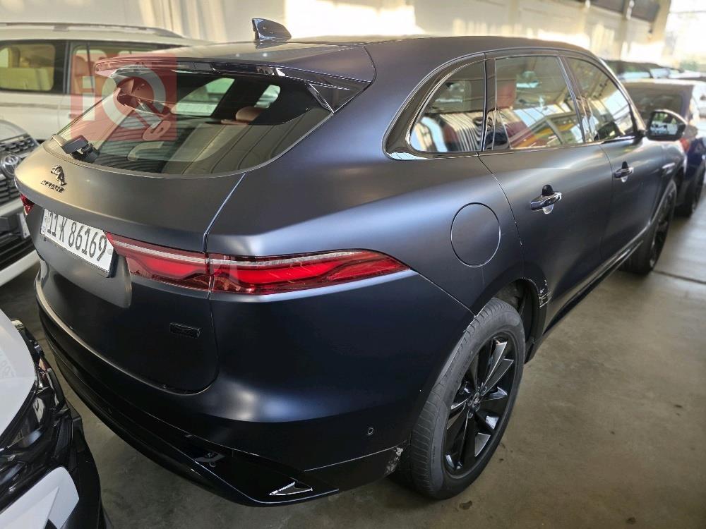 جاگوار F-Pace